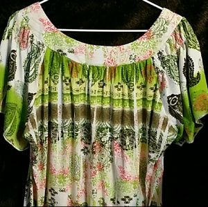 Maurices size 2 Shirt / top
